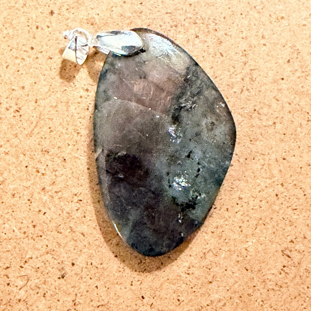Elegant hot Pink/Orange Flashy Labradorite Pendant Necklace